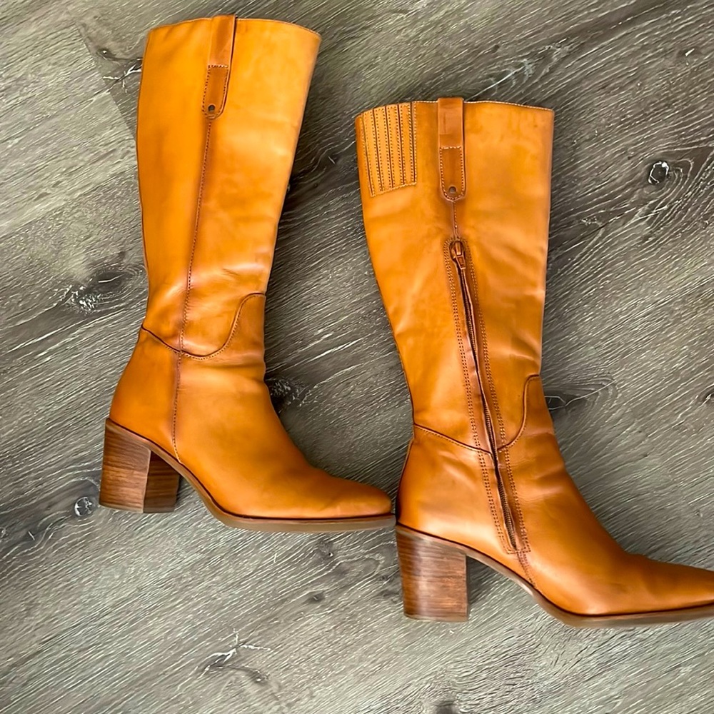 Matisse- Women’s over the calf leather boots, size 9 1/2M, cognac, gently used